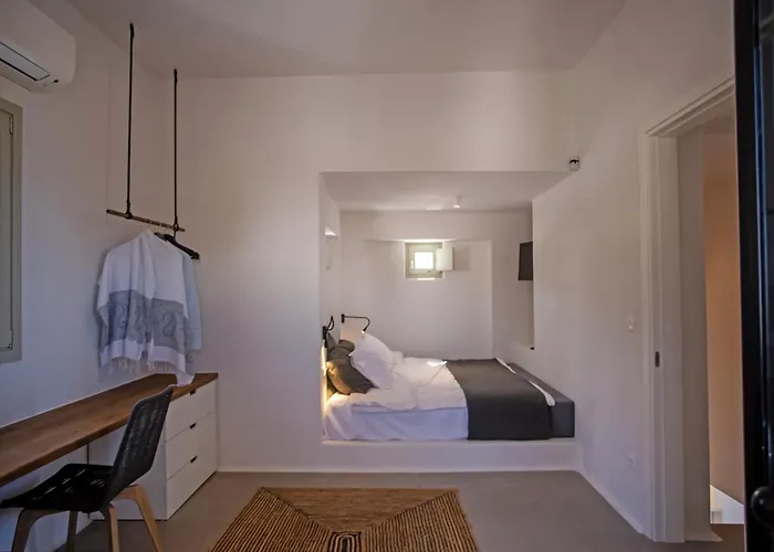 Aura Seaview Sunset Pool - Six Bedrooms * Fanari (Mykonos)