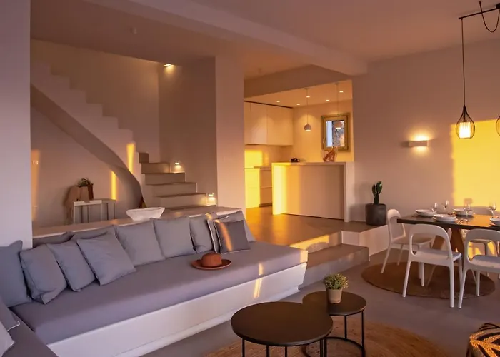 Willa Aura Seaview Sunset Pool - Six Bedrooms