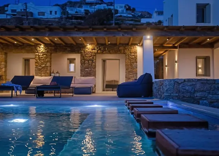 Aura Seaview Sunset Pool - Six Bedrooms Willa *