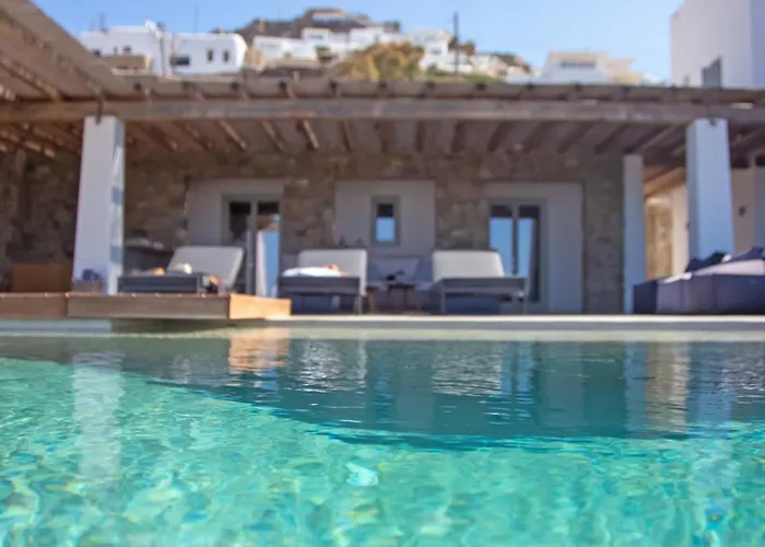 Willa Aura Seaview Sunset Pool - Six Bedrooms