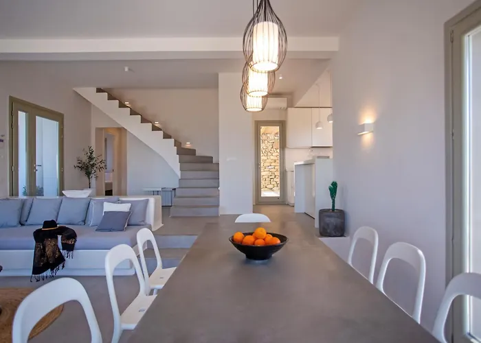 Willa Aura Seaview Sunset Pool - Six Bedrooms *