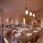 빌라 Aura Seaview Sunset Pool - Six Bedrooms Fanari (Mykonos)