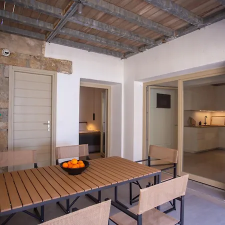 Aura Seaview Sunset Pool W Night Security Guard - Six Bedrooms فيلة