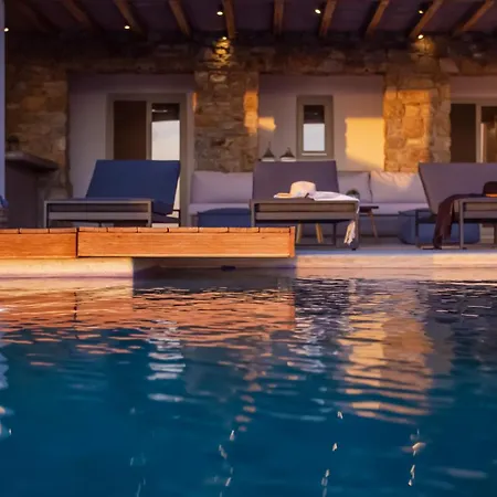 Aura Seaview Sunset Pool W Night Security Guard - Six Bedrooms فيلة Fanari (Mykonos)
