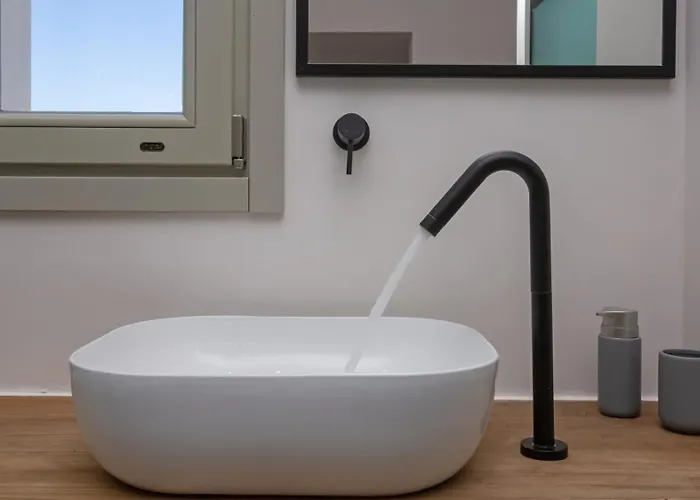 Villa Aura Seaview Sunset Pool - Six Bedrooms *