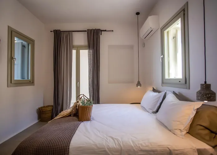 Aura Seaview Sunset Pool - Six Bedrooms Fanari (Mykonos)