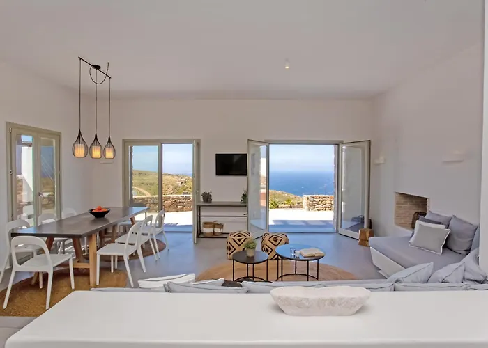 Villa Aura Seaview Sunset Pool - Six Bedrooms *