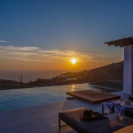 Aura Seaview Sunset Pool W Night Security Guard - Six Bedrooms Fanári