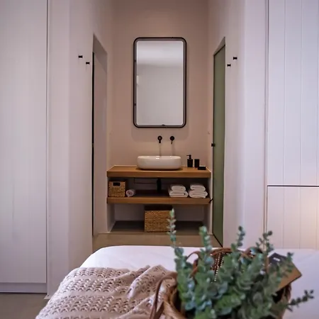 Aura Seaview Sunset Pool - Six Bedrooms *