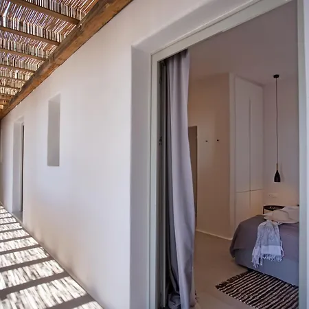 Aura Seaview Sunset Pool W Night Security Guard - Six Bedrooms Fanári