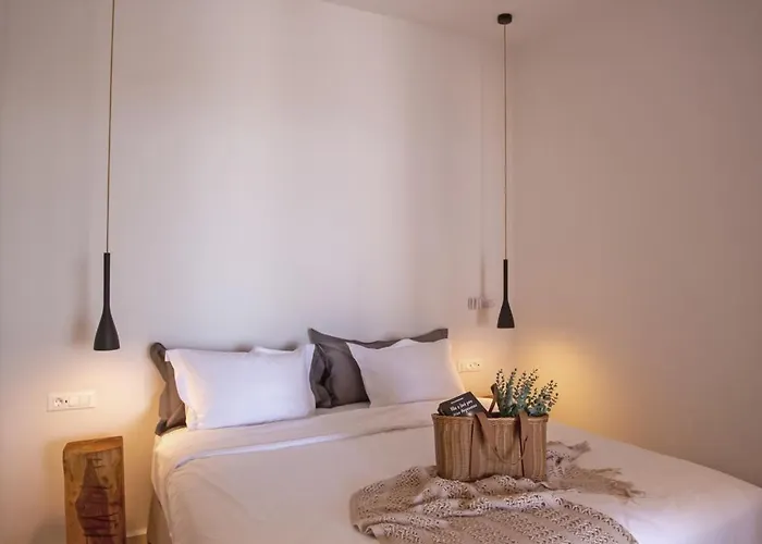 Villa Aura Seaview Sunset Pool - Six Bedrooms