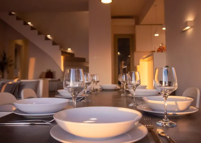 Aura Seaview Sunset Pool - Six Bedrooms Villa