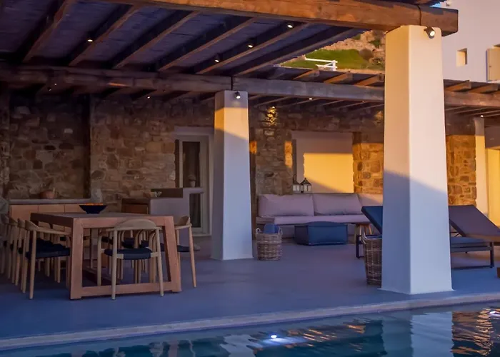 Villa Aura Seaview Sunset Pool - Six Bedrooms *