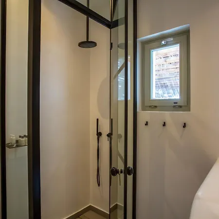 Willa Aura Seaview Sunset Pool - Six Bedrooms *