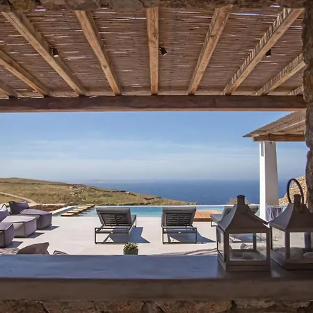 Willa Aura Seaview Sunset Pool W Night Security Guard - Six Bedrooms