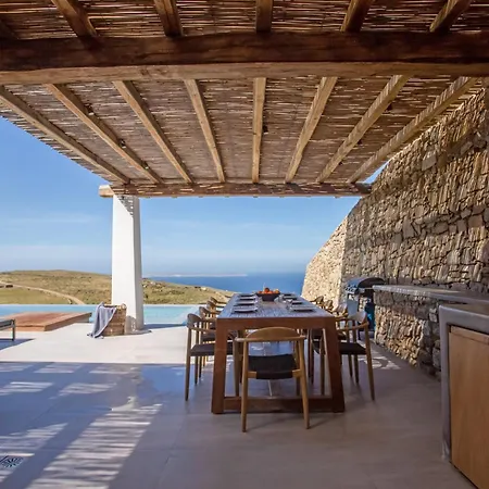 Aura Seaview Sunset Pool - Six Bedrooms Willa *